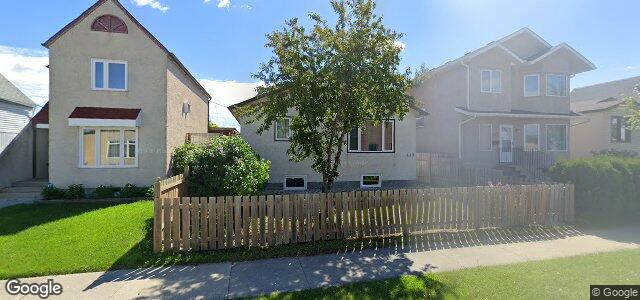 Larawan ng 449 Brooklyn Street sa Winnipeg, Manitoba