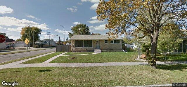 Larawan ng 452 Collegiate Street sa Winnipeg, Manitoba