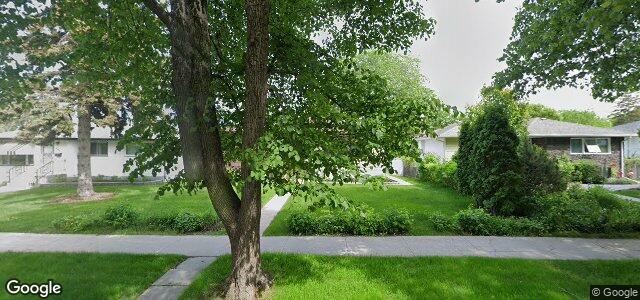 Larawan ng 489 Roseberry Street sa Winnipeg, Manitoba