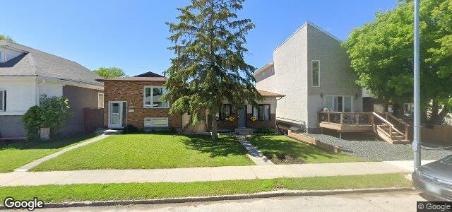 Larawan ng 490 King Edward Street sa Winnipeg, Manitoba