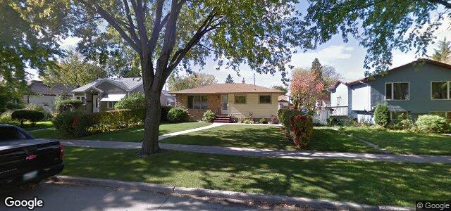 Larawan ng 504 Collegiate Street sa Winnipeg, Manitoba