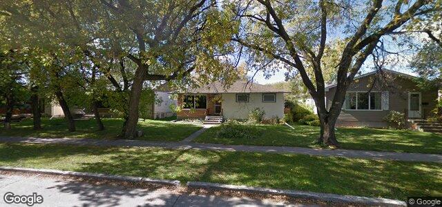 Larawan ng 520 Collegiate Street sa Winnipeg, Manitoba