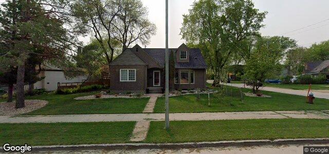 Larawan ng 2 Oakcrest Place sa Winnipeg, Manitoba