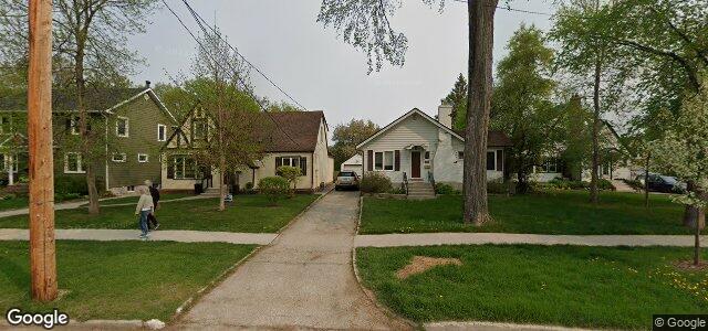 Larawan ng 303 Kingston Crescent sa Winnipeg, Manitoba