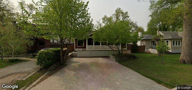 Larawan ng 330 Kingston Crescent sa Winnipeg, Manitoba