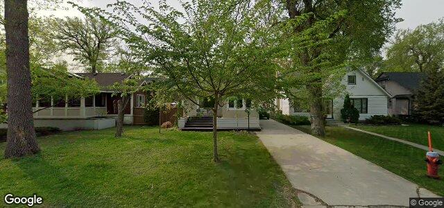 Larawan ng 332 Kingston Crescent sa Winnipeg, Manitoba