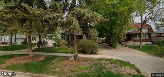 Larawan ng 333 Kingston Crescent sa Winnipeg, Manitoba