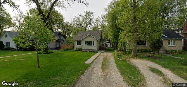 Larawan ng 338 Kingston Crescent sa Winnipeg, Manitoba
