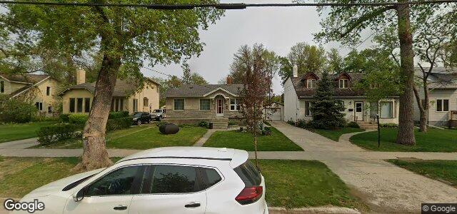 Larawan ng 341 Kingston Crescent sa Winnipeg, Manitoba