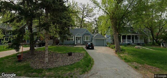 Photo of 378 Kingston Crescent in Winnipeg, Manitoba