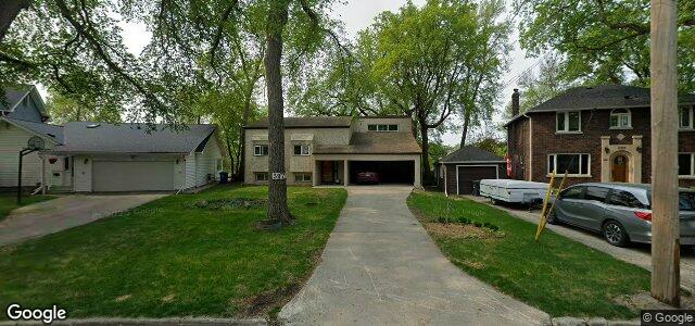 Larawan ng 397 Kingston Crescent sa Winnipeg, Manitoba