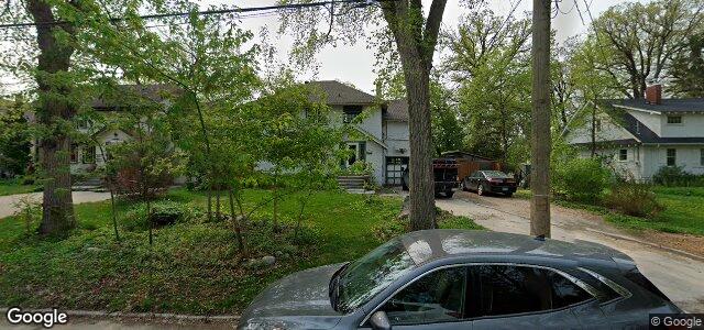 Larawan ng 445 Kingston Crescent sa Winnipeg, Manitoba