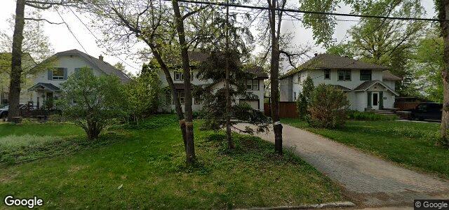 Larawan ng 447 Kingston Crescent sa Winnipeg, Manitoba