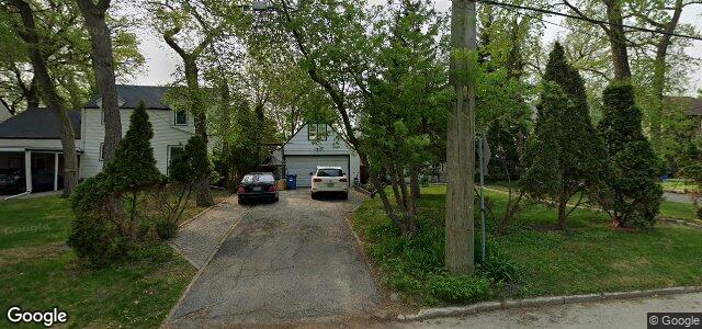 Larawan ng 451 Kingston Crescent sa Winnipeg, Manitoba