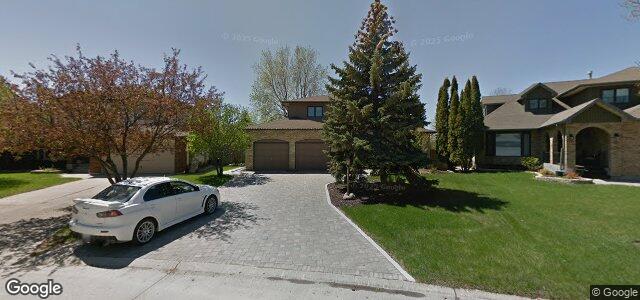 Larawan ng 10 Park Meadows Drive sa Winnipeg, Manitoba
