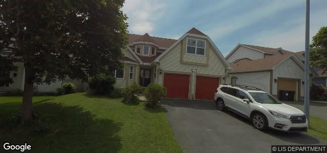 Larawan ng 11 Compton Place sa Winnipeg, Manitoba