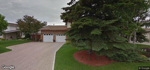 Larawan ng 112 Pinehurst Crescent sa Winnipeg, Manitoba