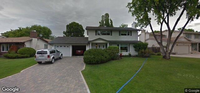Larawan ng 124 Pinehurst Crescent sa Winnipeg, Manitoba