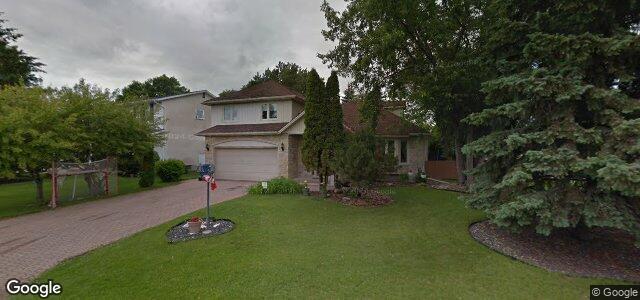 Larawan ng 140 Pinehurst Crescent sa Winnipeg, Manitoba