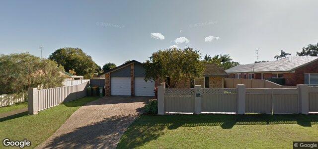 Larawan ng 17 Woodlands Crescent sa Winnipeg, Manitoba