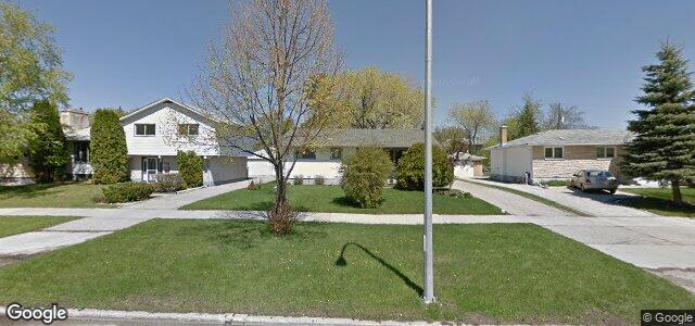 Larawan ng 212 Browning Boulevard sa Winnipeg, Manitoba