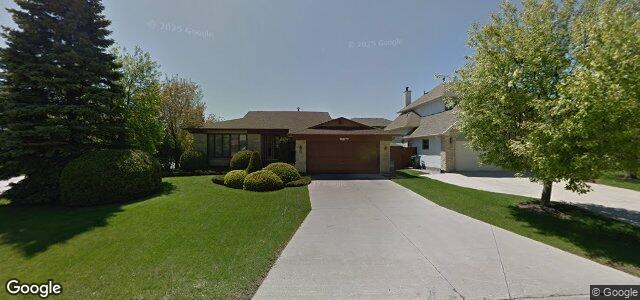 Larawan ng 30 Park Meadows Drive sa Winnipeg, Manitoba