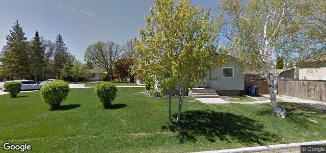Larawan ng 305 Drummond Place sa Winnipeg, Manitoba