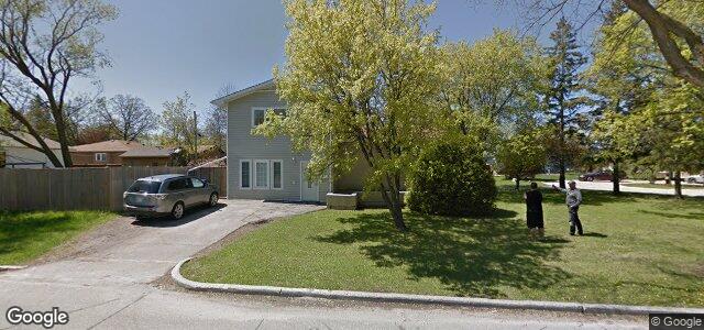 Larawan ng 307 Poole Crescent sa Winnipeg, Manitoba