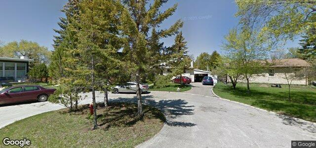 Larawan ng 312 Poole Crescent sa Winnipeg, Manitoba