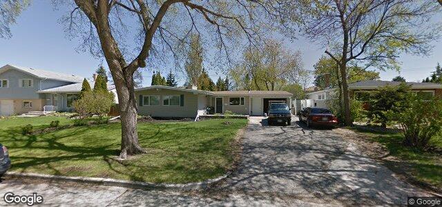 Larawan ng 32 Wordsworth Way sa Winnipeg, Manitoba
