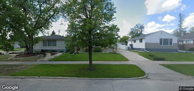 Larawan ng 380 Kirkfield Street sa Winnipeg, Manitoba