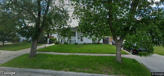 Larawan ng 392 Shelley Street sa Winnipeg, Manitoba