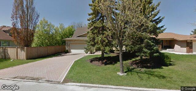 Larawan ng 400 Country Club Boulevard sa Winnipeg, Manitoba