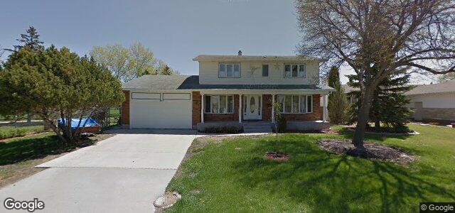 407 Country Club Boulevard（加拿大曼尼托巴省温尼伯市）房屋照片