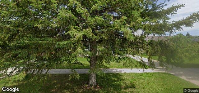 433 Greenacre Boulevard（加拿大曼尼托巴省溫尼伯市）房屋照片