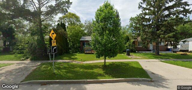 Larawan ng 440 Country Club Boulevard sa Winnipeg, Manitoba