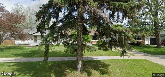 Larawan ng 441 Greenacre Boulevard sa Winnipeg, Manitoba