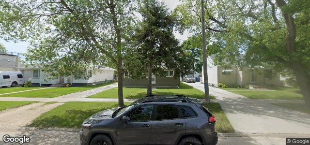 Larawan ng 446 Golf Boulevard sa Winnipeg, Manitoba