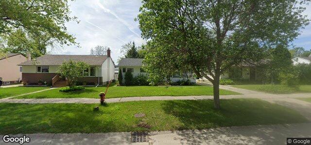 Larawan ng 446 Greenacre Boulevard sa Winnipeg, Manitoba