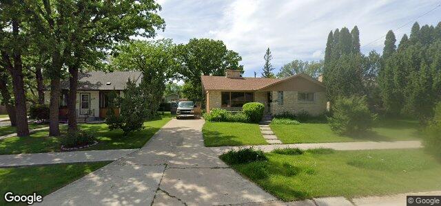 Larawan ng 450 Woodlands Crescent sa Winnipeg, Manitoba