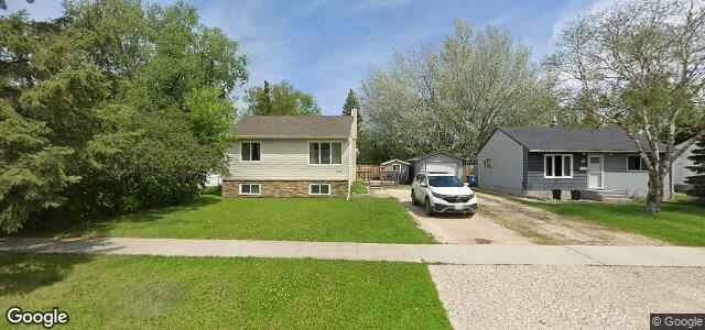 Larawan ng 453 Greenacre Boulevard sa Winnipeg, Manitoba
