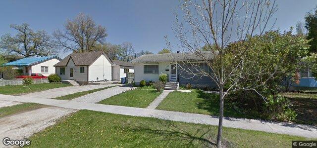 Photo of 463 Golf Boulevard in Winnipeg, Manitoba