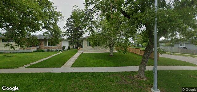 Larawan ng 479 Kirkfield Street sa Winnipeg, Manitoba