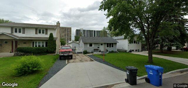 Larawan ng 500 Kirkfield Street sa Winnipeg, Manitoba