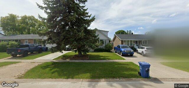 Larawan ng 510 Greenacre Boulevard sa Winnipeg, Manitoba