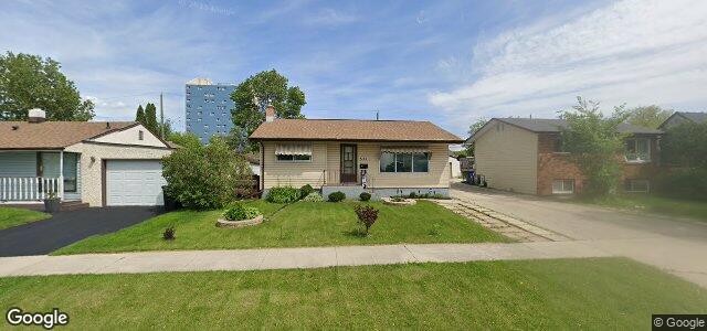 Larawan ng 511 Greenacre Boulevard sa Winnipeg, Manitoba