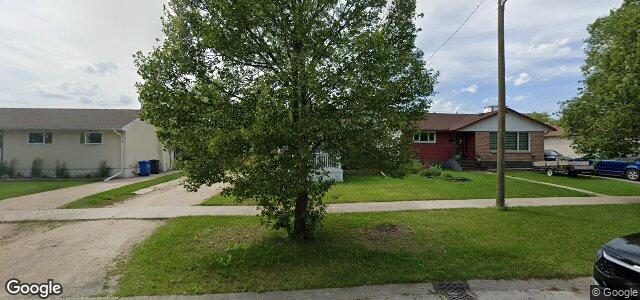 Larawan ng 512 Golf Boulevard sa Winnipeg, Manitoba