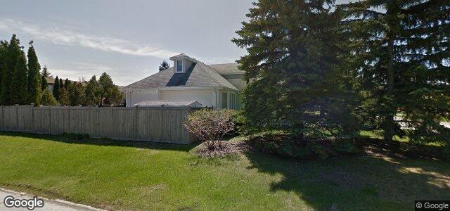 Larawan ng 52 Pinehurst Crescent sa Winnipeg, Manitoba
