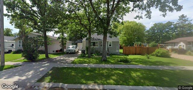 Larawan ng 90 Woodlands Crescent sa Winnipeg, Manitoba