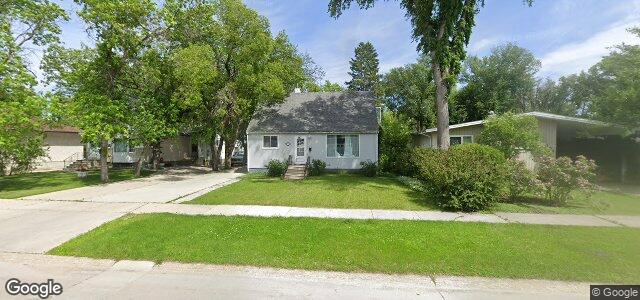 Larawan ng 99 Woodlands Crescent sa Winnipeg, Manitoba